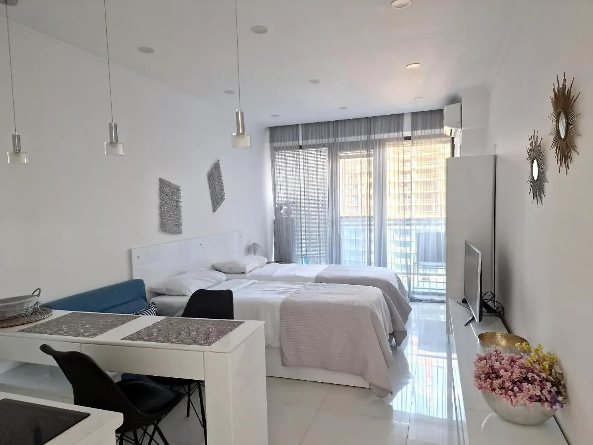 Your Beach Tower Batumi Apartamento