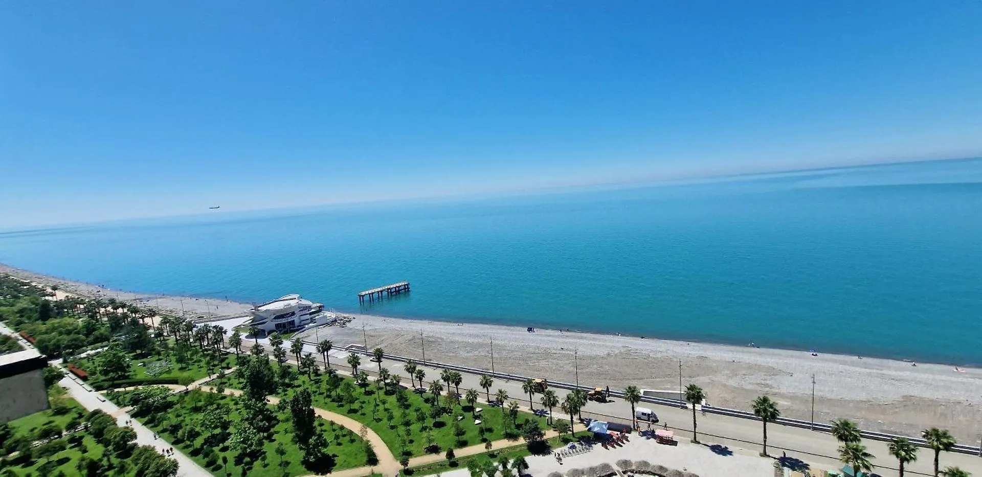 Your Beach Tower Apartment Batumi