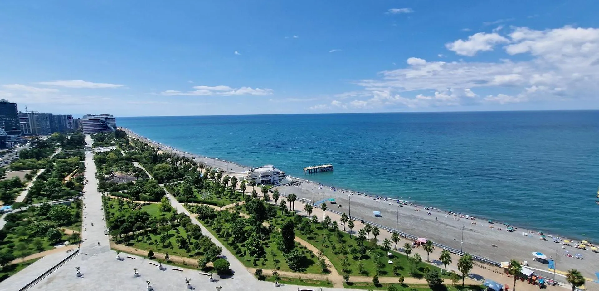 Your Beach Tower Apartment Batumi